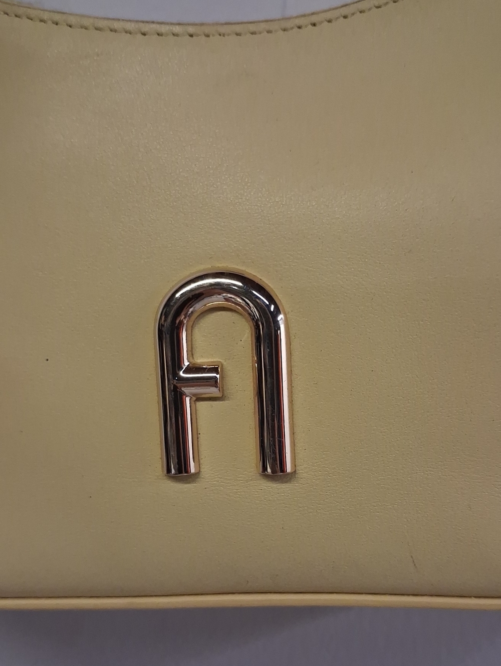 Furla Diamante Mini Yellow Shoulder Bag - Picture 2 of 8